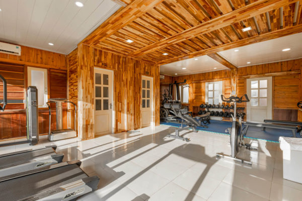 anh phat inn phong gym 2