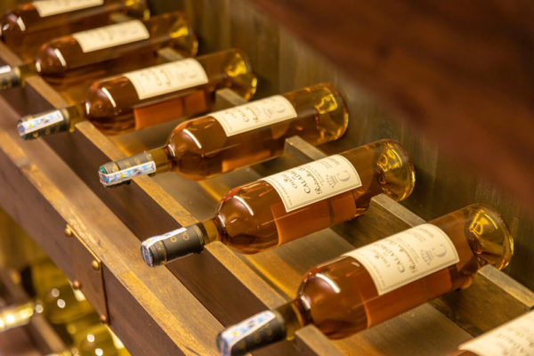 show room ruou anh phat 10