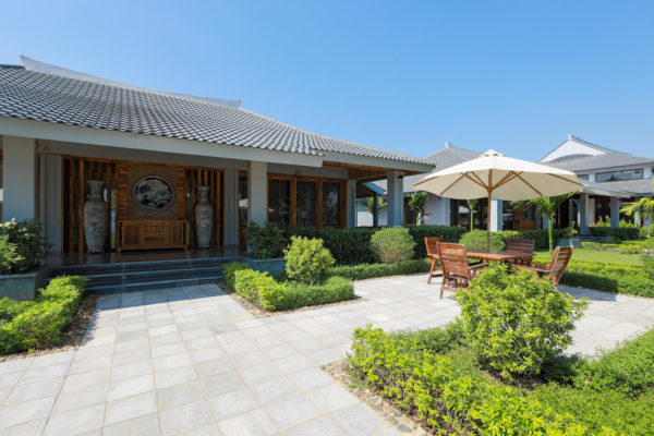 yen trung canh quan 1 7