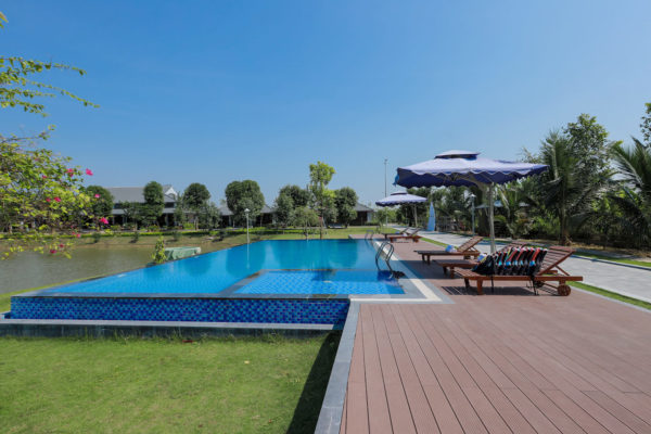 yen trung canh quan 10