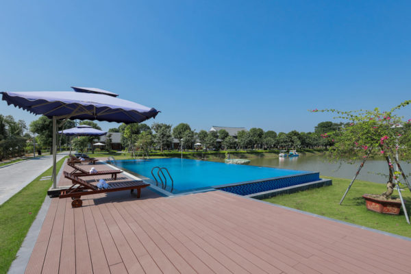 yen trung canh quan 11