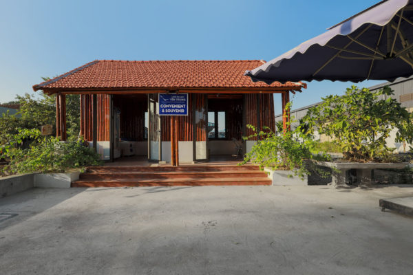 yen trung canh quan 28