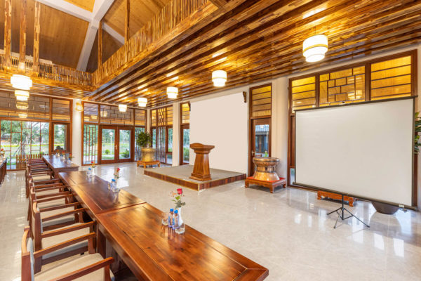 yen trung phong hop 7