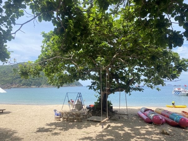 tour dao hon me 13
