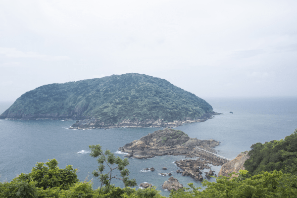 tour dao hon me 4