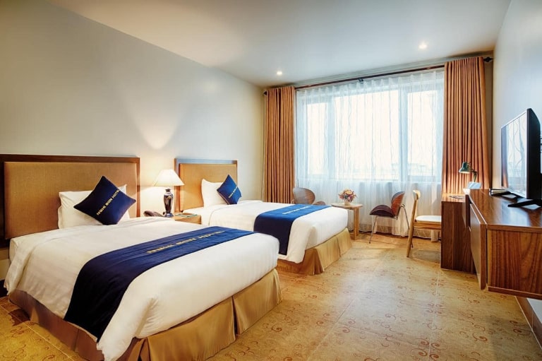 khach san bai dong nghi son 11