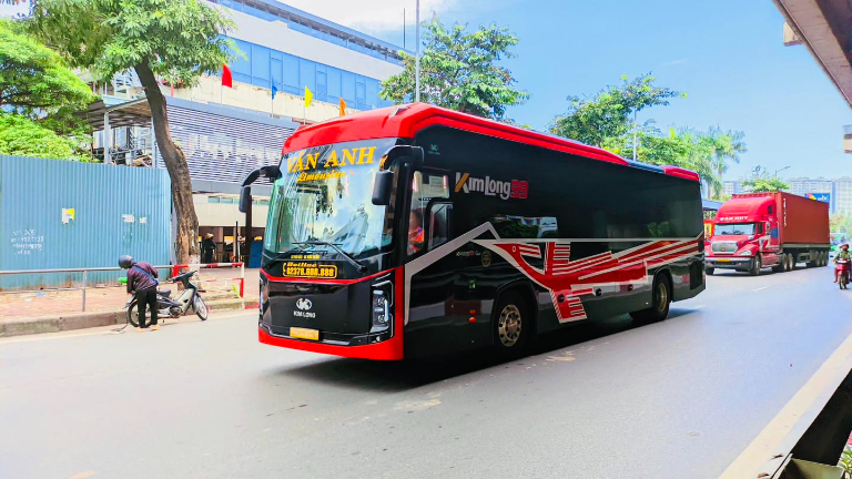 xe khach tuyen ha noi nghi son thanh hoa 4