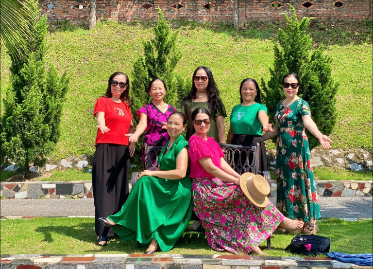 combo tri an thay co 1